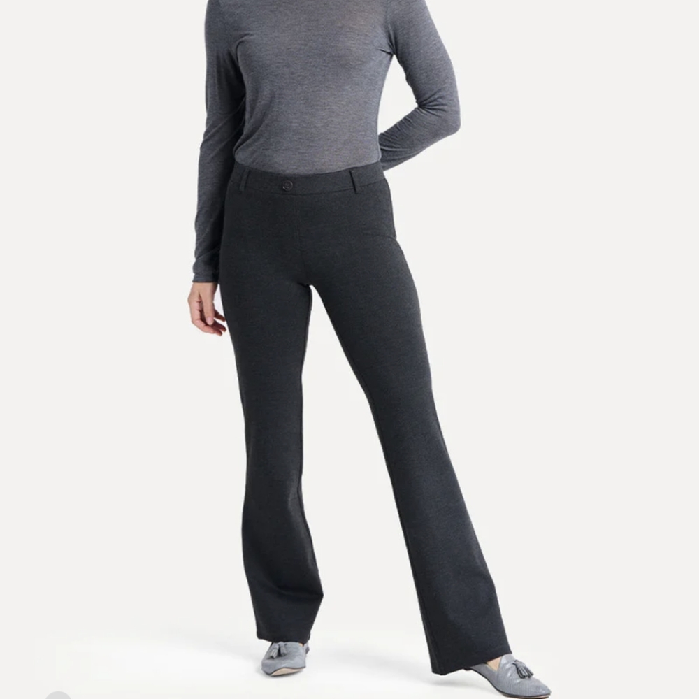 Betabrand NWT - Boot-Cut | Classic Dress Pant Yoga Pants (Charcoal)